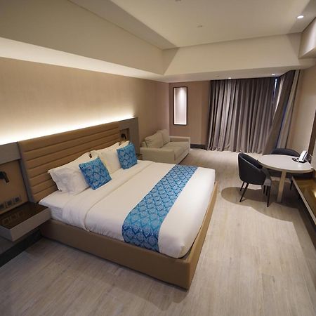 Bayprime Hotel Paranaque City Eksteriør bilde